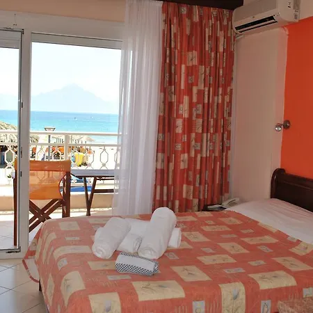 Sunrise Hotel *